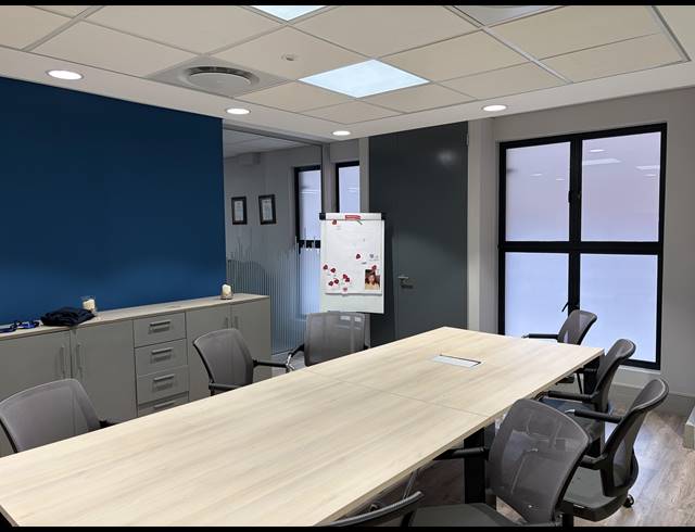 189M² OFFICE TO LET IN UMHLANGA RIDGE